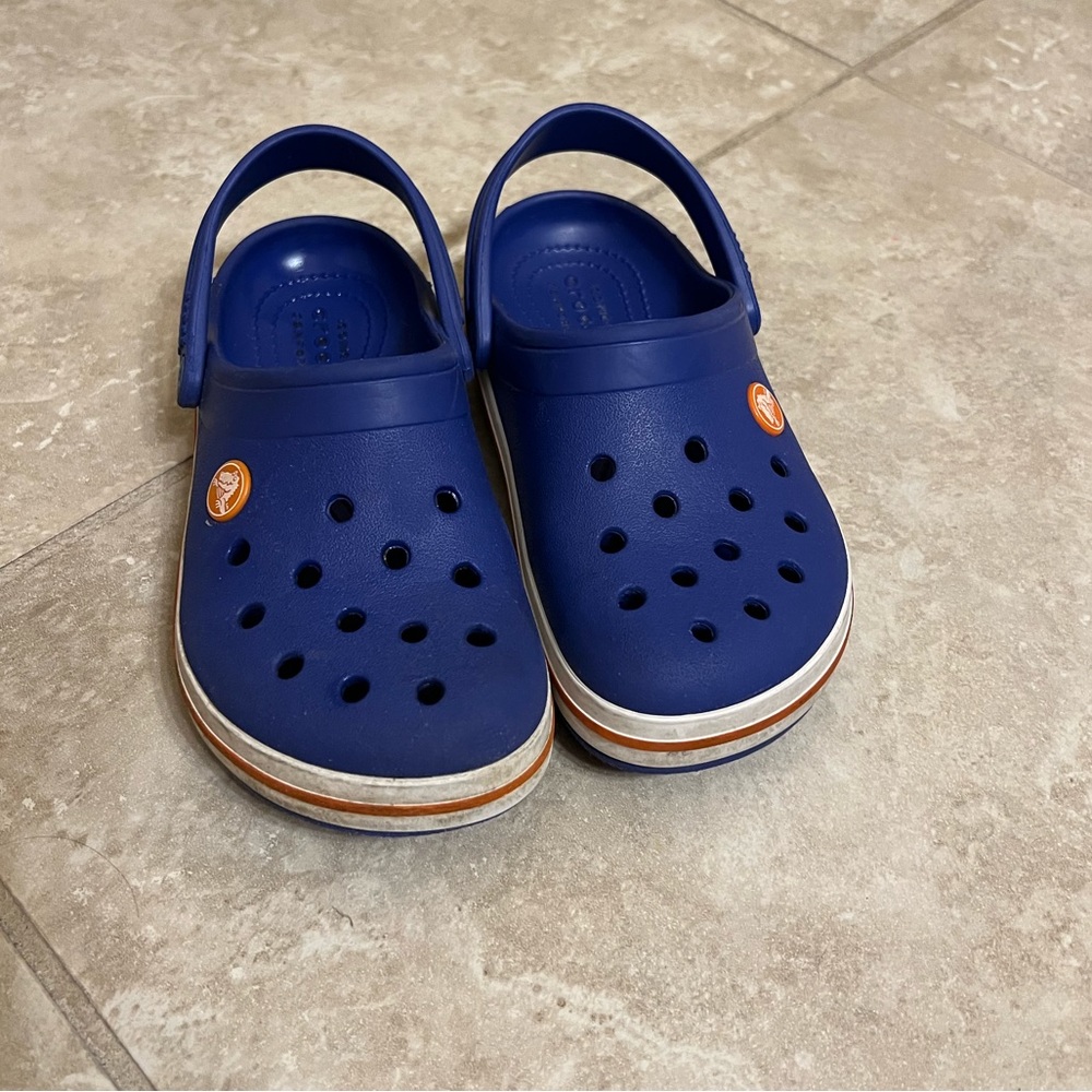 Boys unisex kids blue orange crocs size 13